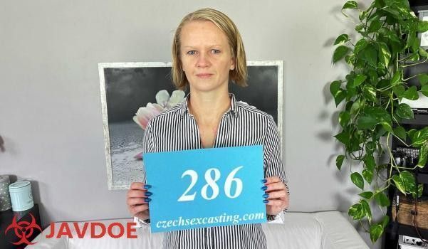 [CzechSexCasting] To Present Off CZECH (E286.She.likes)